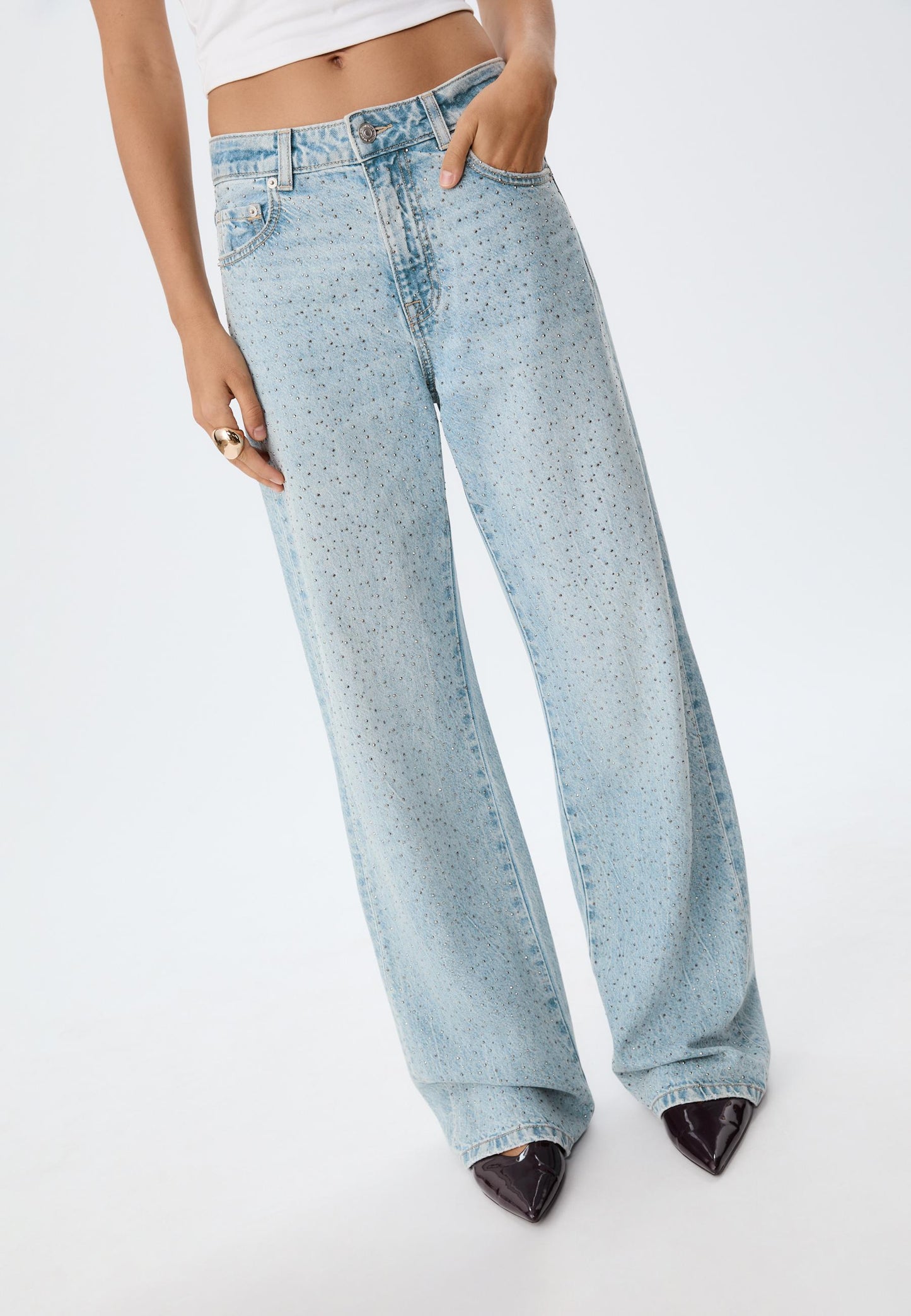 Straight-fit jeans with rhinestones