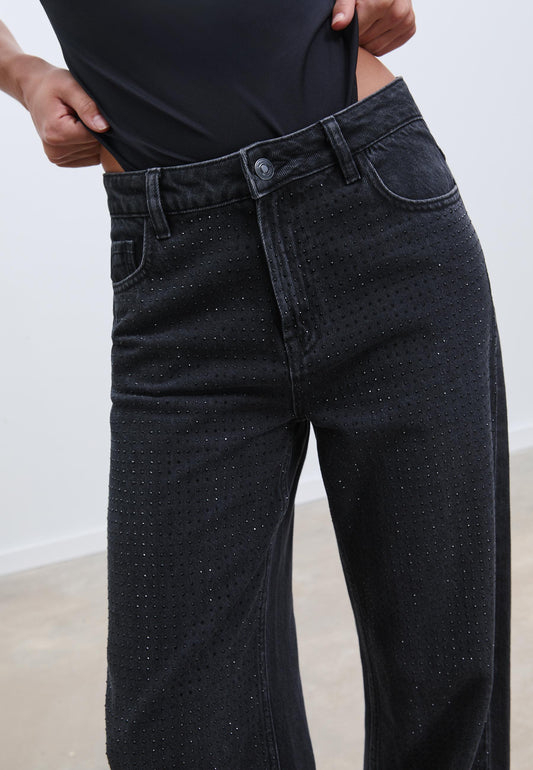 Straight-fit jeans with rhinestones