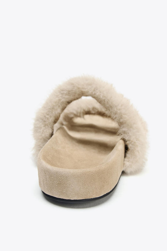 FLAT SANDALS WITH SHEEPSKIN EFFECT